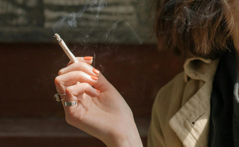 Tabac et microbiote : comment fumer perturbe votre flore intestinale, vaginale et votre immunité